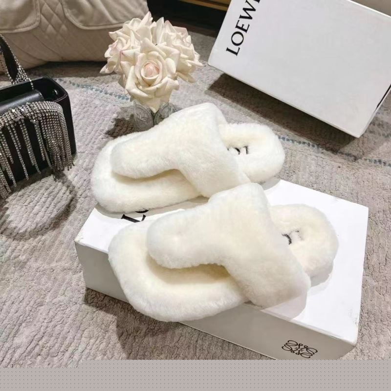 l*ew* slippers